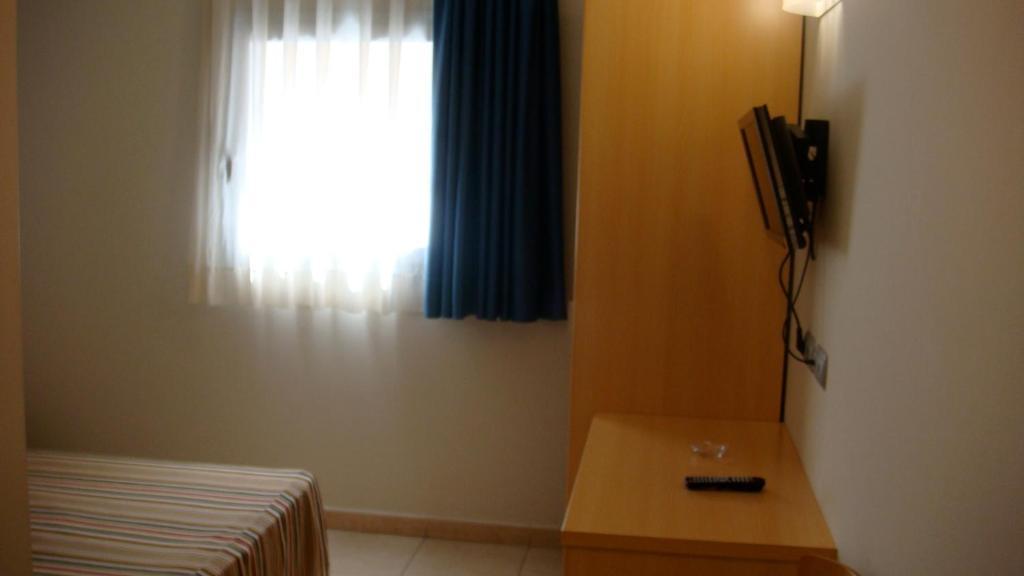 Hotel Blauet By Bossh Hotels El Prat de Llobregat Ruang foto