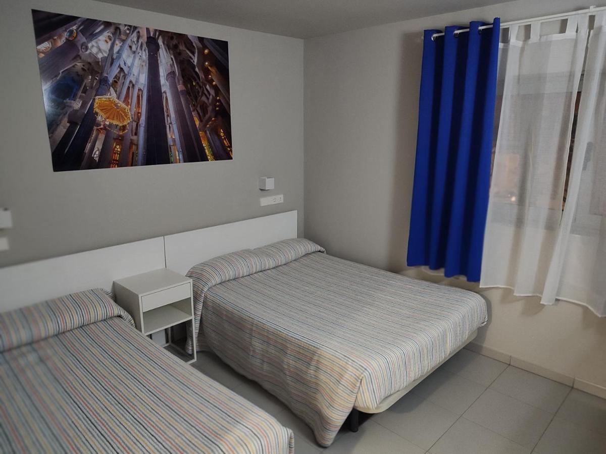 Hotel Blauet By Bossh Hotels El Prat de Llobregat Bagian luar foto