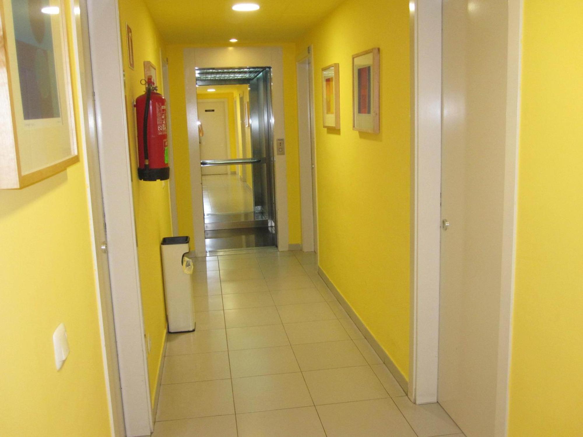 Hotel Blauet By Bossh Hotels El Prat de Llobregat Bagian luar foto
