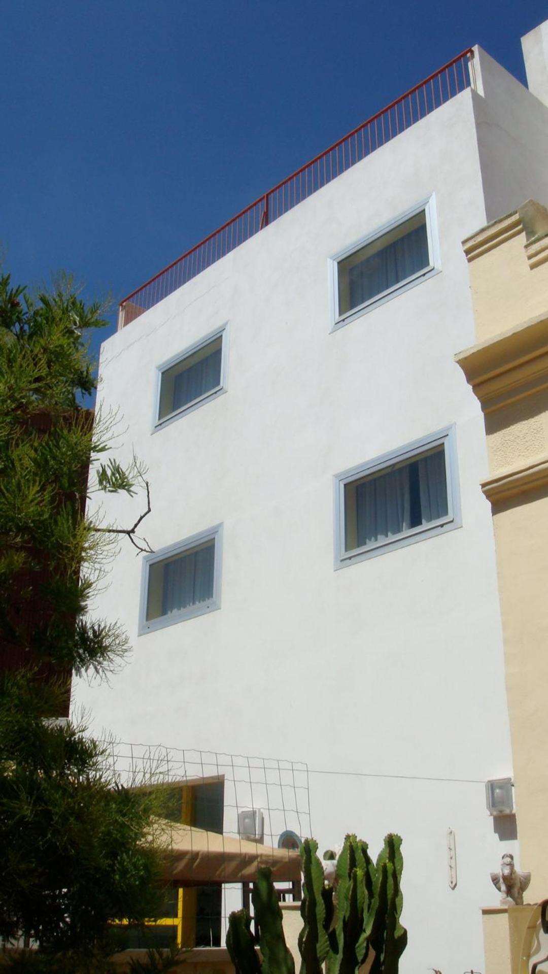 Hotel Blauet By Bossh Hotels El Prat de Llobregat Bagian luar foto