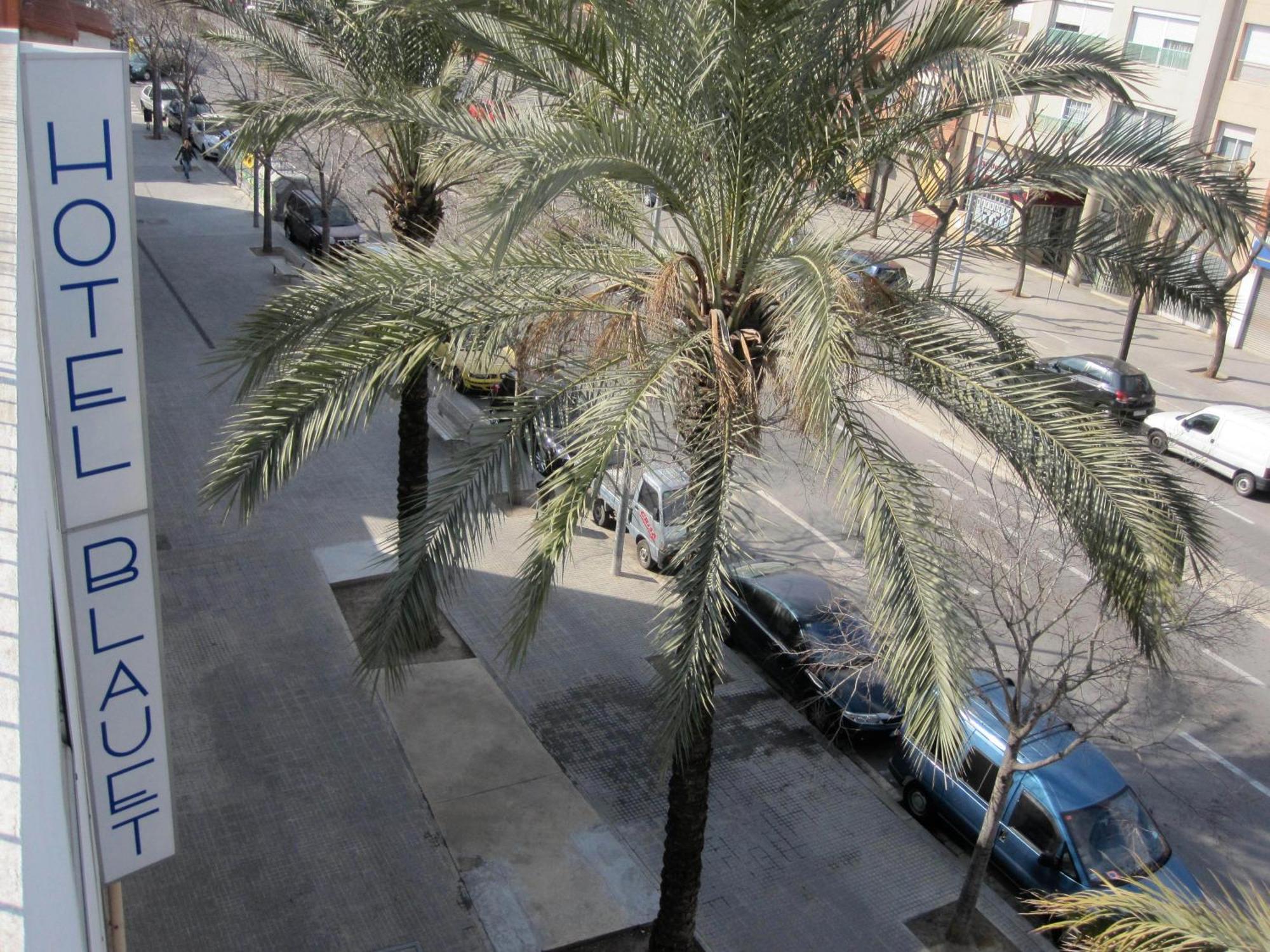 Hotel Blauet By Bossh Hotels El Prat de Llobregat Bagian luar foto